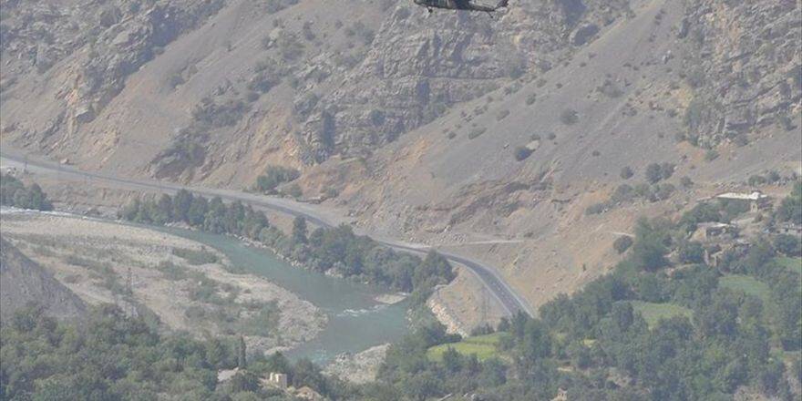 Çukurca'da Askeri Üs Bölgesine Saldırı: 1 Şehit