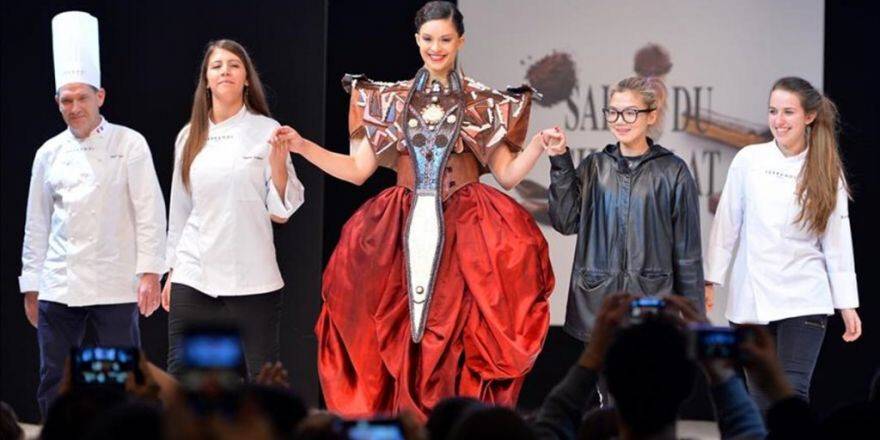 Paris'te Çikolata Defilesi