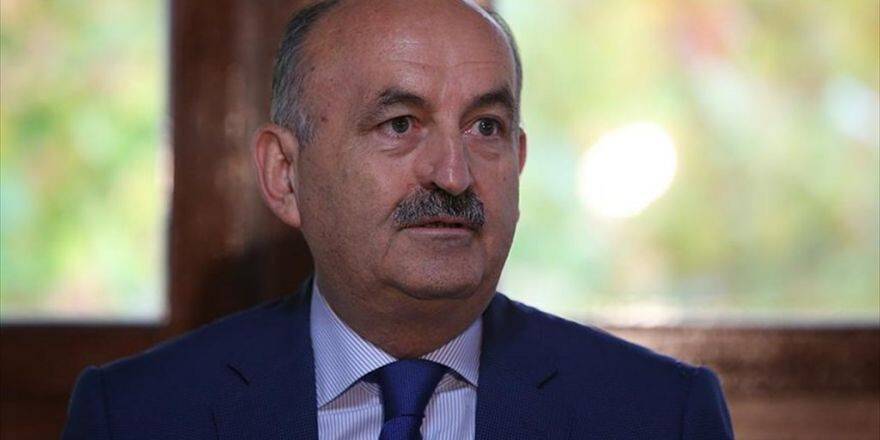 '16 Yaşındaki Çocuğun İnsanları Eğlendirmesine İsyan Edilmesi Lazım'