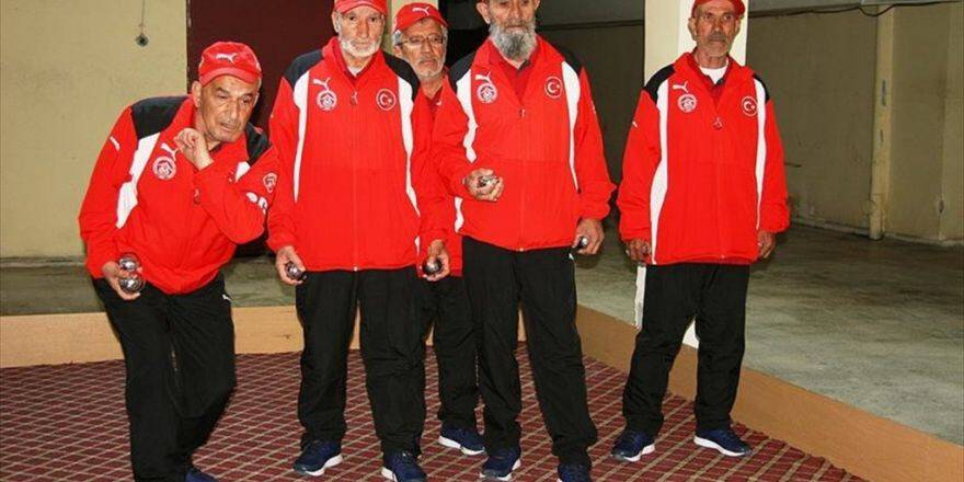 70'inden Sonra Başladıkları Bocce İle Hayata Tutundular
