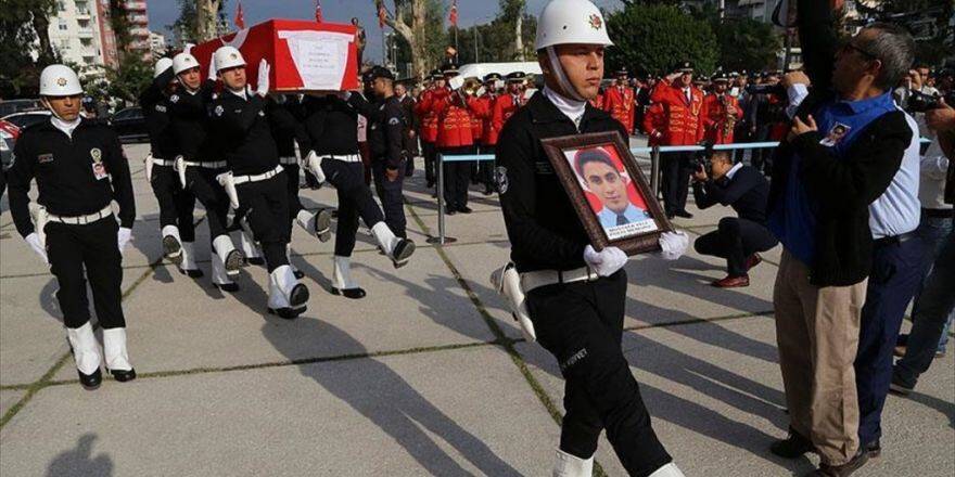 Şehit Polis Memuru İçin Tören Düzenlendi