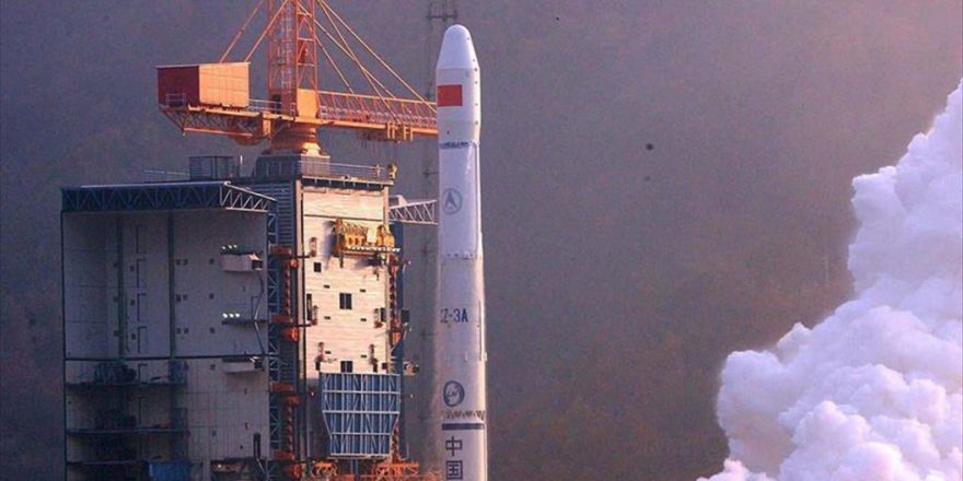 Çin Meteoroloji Uydusu Fırlattı