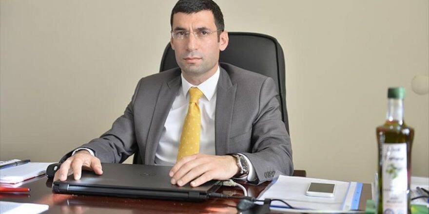 Vatandaşlardan Kaymakam Safitürk'ün Katledilmesine Tepki