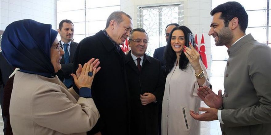 Cumhurbaşkanı Erdoğan Oyuncu Yıldırım'a Kız İstedi