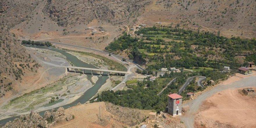 Teslim Olan Teröristler Bölücü Örgütün Gerçek Yüzünü Anlattı