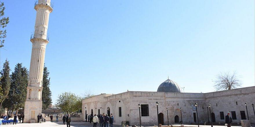 Nusaybin'deki Zeynel Abidin Camisi İbadete Açıldı