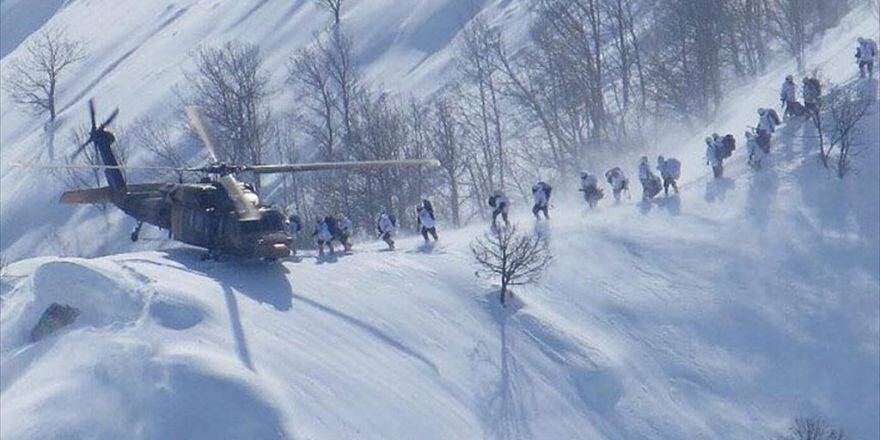 Terör Operasyonları Çetin Kış Şartlarında Sürüyor