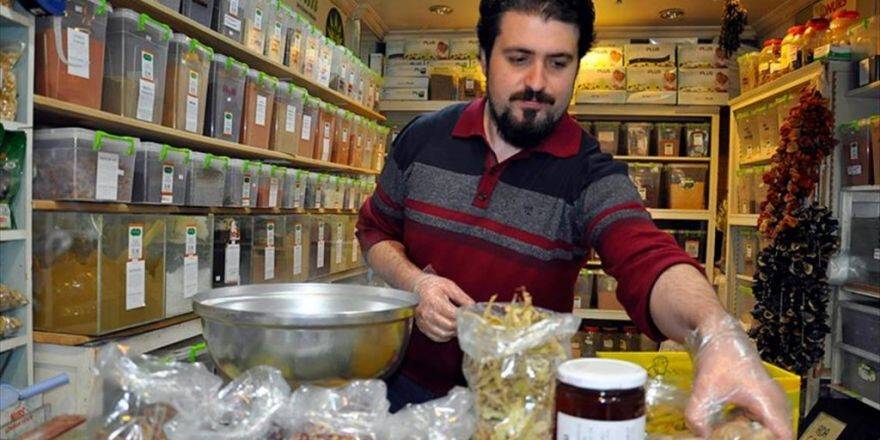 Soğuk Algınlığına 7 Asırlık Şurup Tarifi
