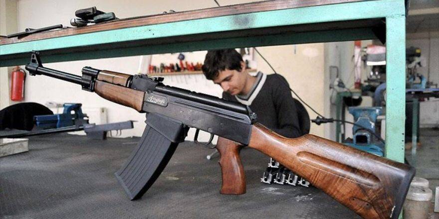Kalaşnikof Modelli Yivsiz Av Tüfeği Üretildi