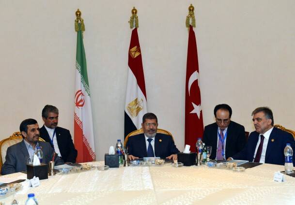 3'lü görüşme başladı