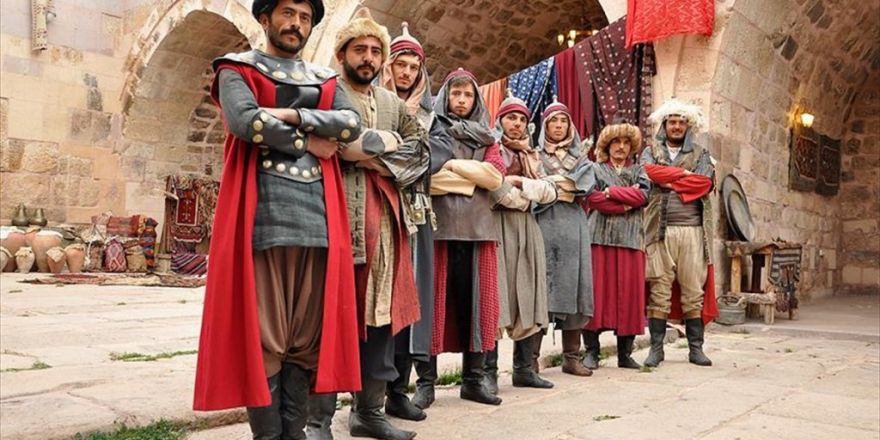 Türk Tarihini '60 Dakikaya' Sığdıracaklar