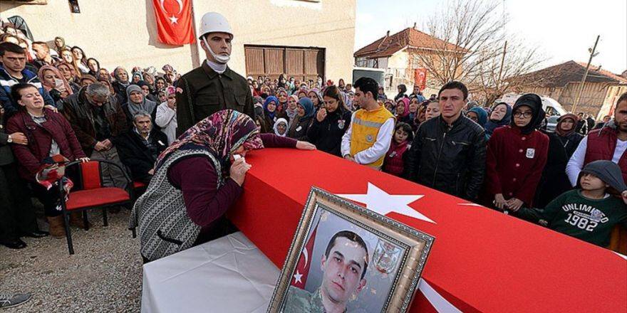 Şehit Er İşleyen Son Yolculuğuna Uğurlandı