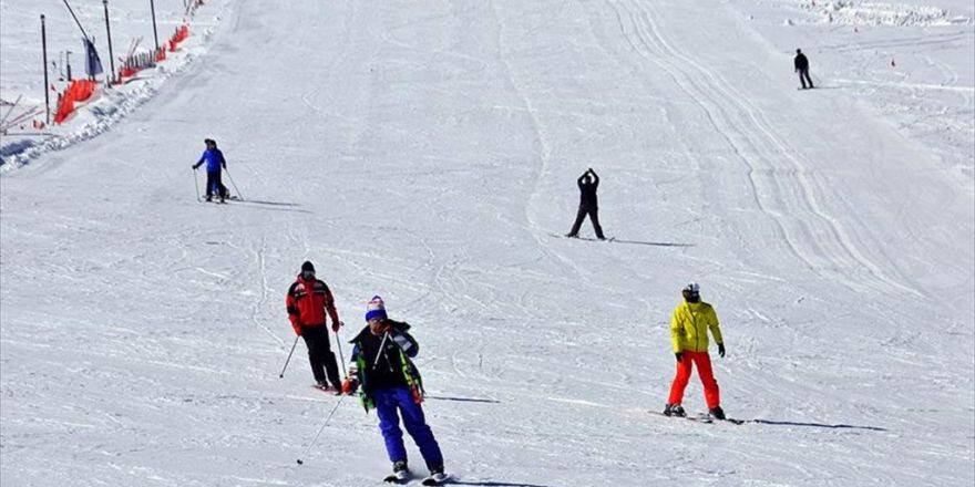 Kartalkaya'da Kayak Sezonu Erken Başlayacak