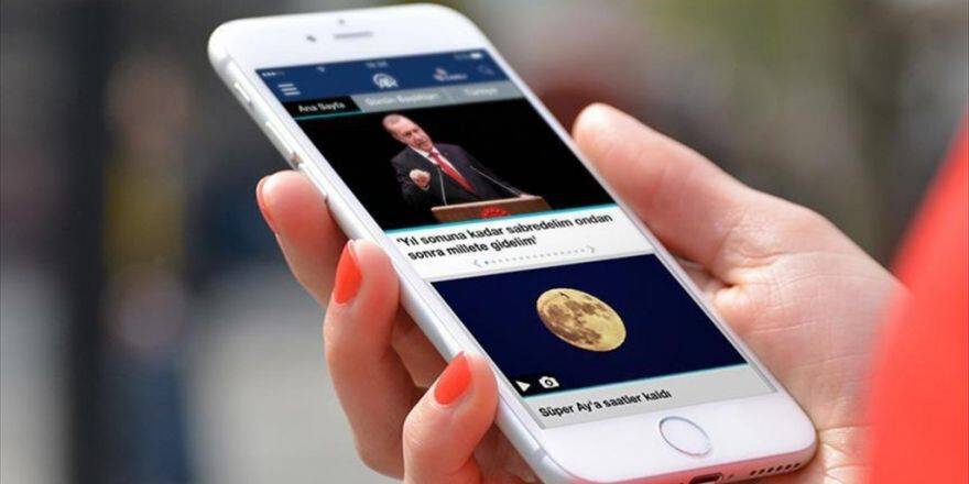 Aa'nın Mobil Uygulaması Artık 11 Dilde