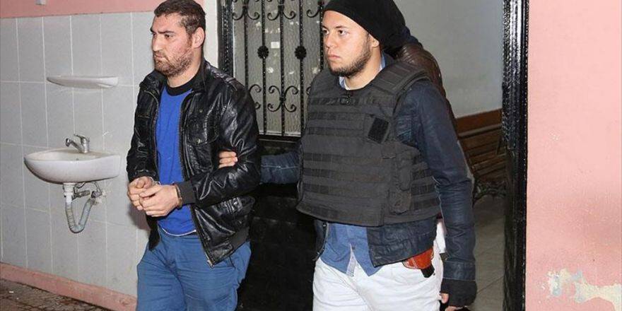 Adana'da Pkk Operasyonu: 5 Gözaltı