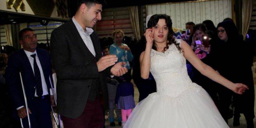 Otizmli Kızın Gelinlik Hayali Gerçek Oldu