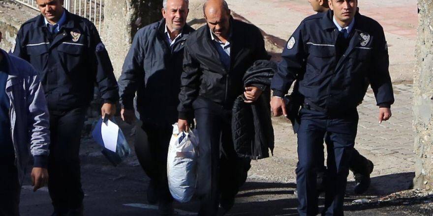 Adana'da Özel Öğrenci Yurdundaki Yangınla İlgili 4 Kişi Tutuklandı