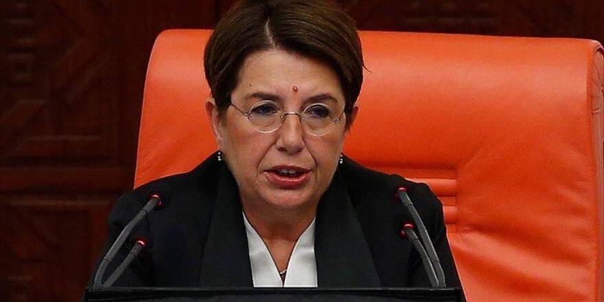 'Almanya'dan Da Aynı Saygıyı Beklemek Hakkımız'