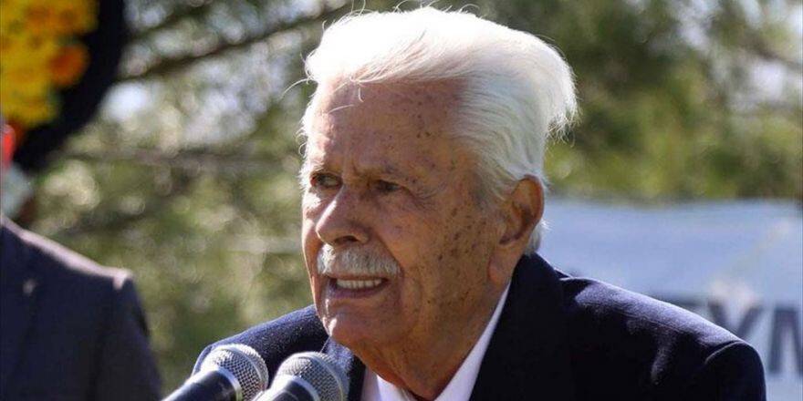 Eski Tbmm Başkanı İsmet Sezgin Hayatını Kaybetti