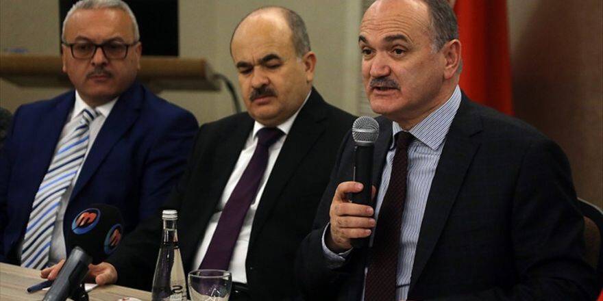 'Bu Millet Ve Bu Esnaf Varken, Bu Ülkenin Sırtı Yere Gelmez'