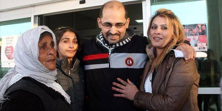 Öldü Sandığı Oğluna 25 Yıl Sonra Kavuştu