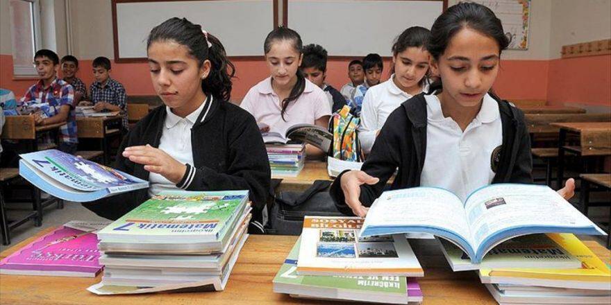 Eğitim Harcamaları 2015'te 135 Milyar Lirayı Aştı