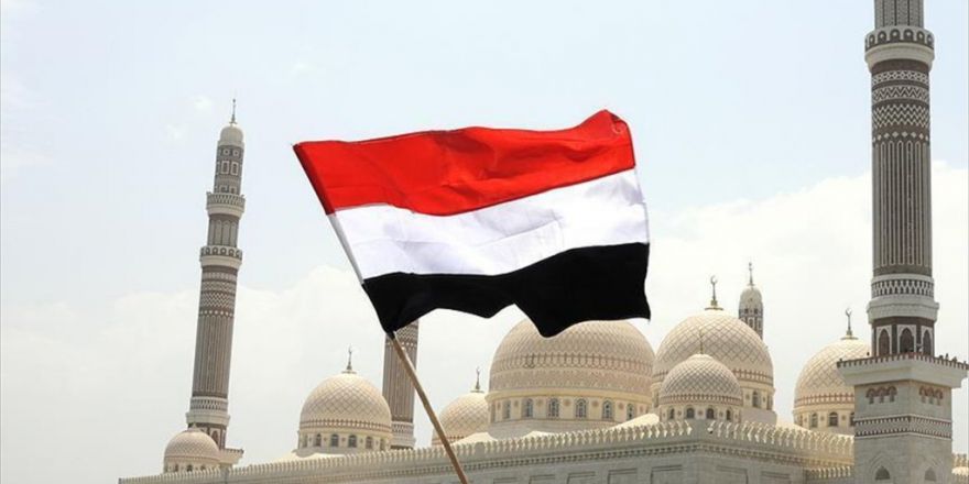 'Parlamentonun Sana'da Toplanması Kanuna Ve İç Tüzüğe Aykırı'
