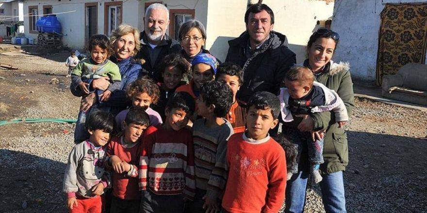 Tiyatrocu Çiftten Anlamlı Yardım