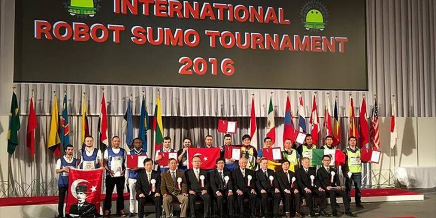 'Sumo Robot' Yarışında Türkiye Yine Birinci