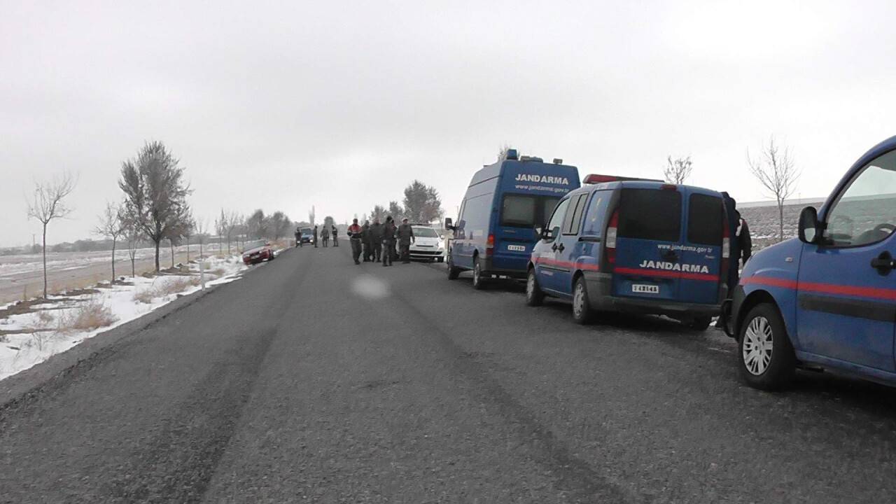  Konya'da terk edilmiş çalıntı araçta bomba paniği
