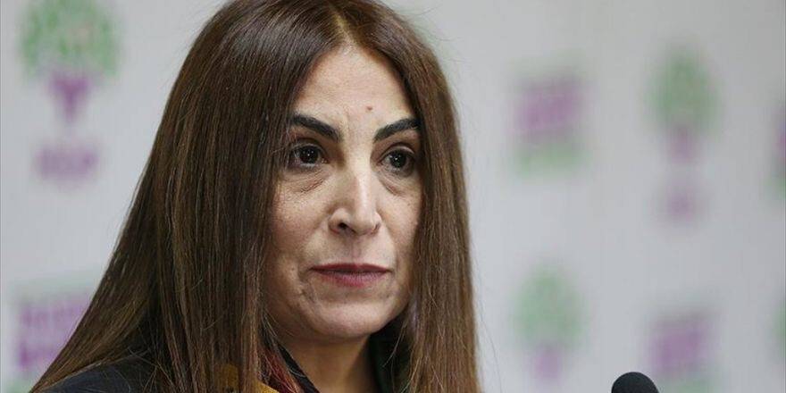 Aysel Tuğluk Gözaltına Alındı