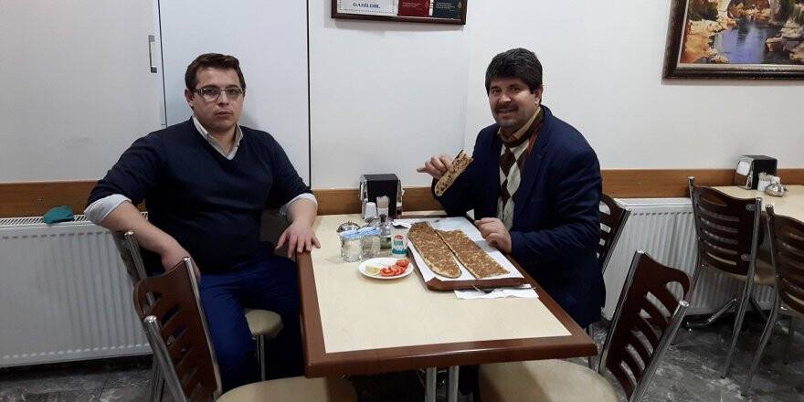 İsmail Civciv Dostlar Etliekmek’te