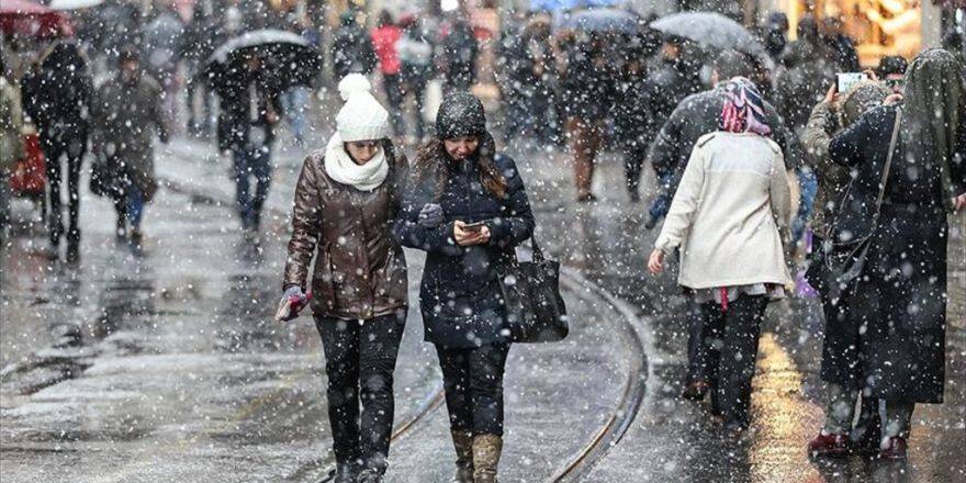 Meteorolojiden Kuvvetli Kar Yağışı Uyarısı