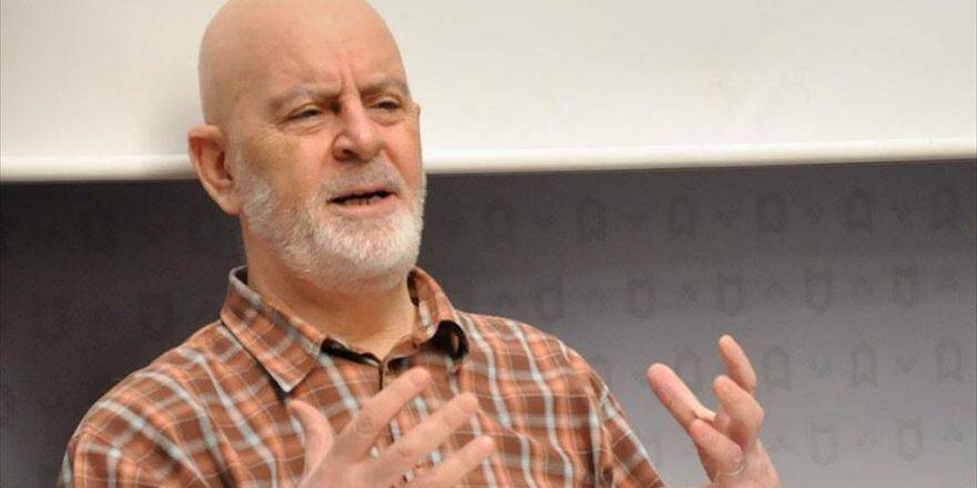 'Hak Ve Halk İçin Yazdım'