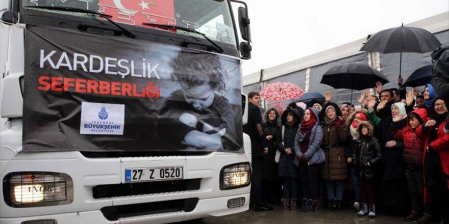 Halep İçin İstanbul'dan 200'ü Aşkın Yardım Tırı Yola Çıktı