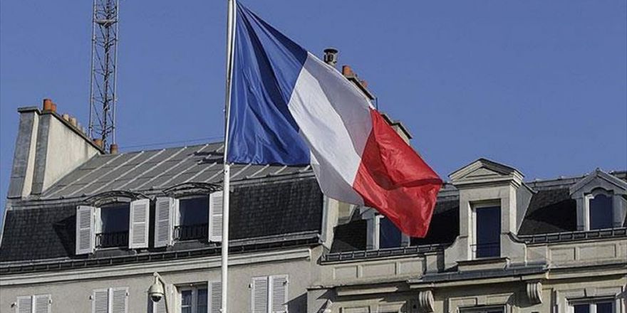 Fransa'ya 2017'de Seçimler Damgasını Vuracak