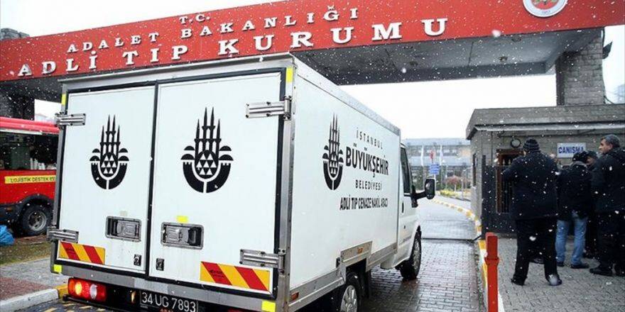 Adli Tıp'taki 39 Cenazeden 11'i Yakınlarına Teslim Edildi