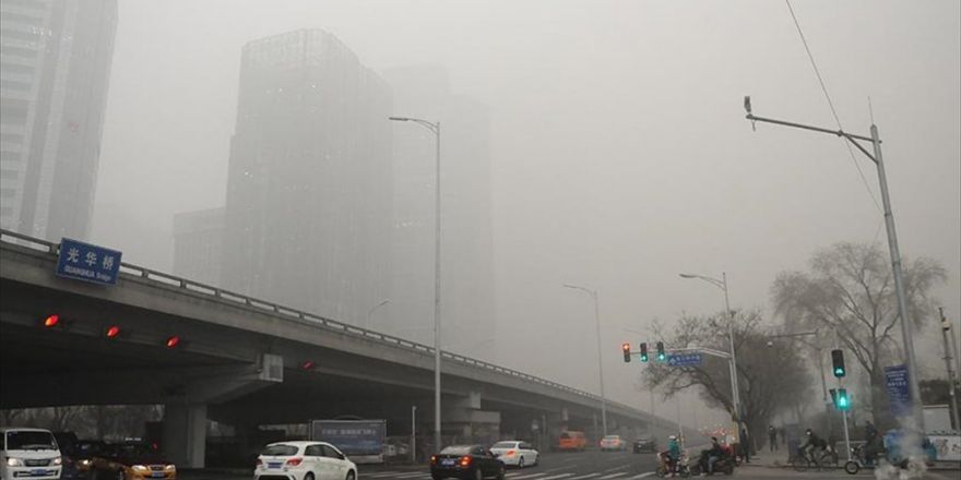 Çin'deki Hava Kirliliği Ulaşımı Da Etkiledi