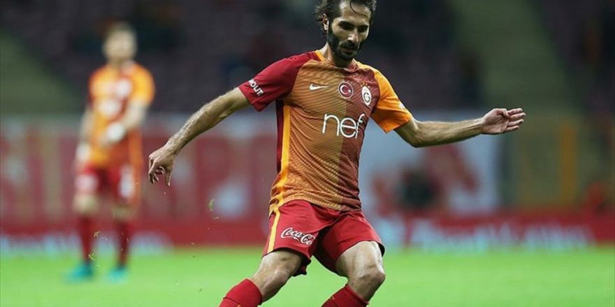 Galatasaray'dan Hamit Altıntop Ve Emrah Başsan Açıklaması