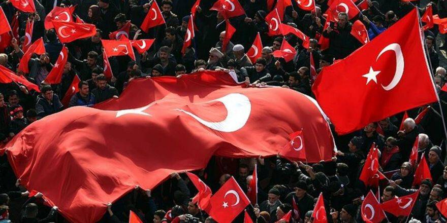 Malatya'da 'Teröre Karşı El Ele Mitingi' Düzenlendi