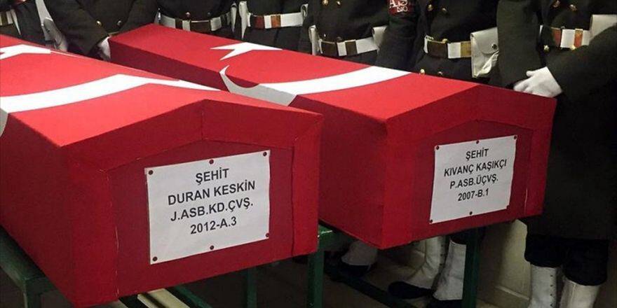 Şehit Askerler İçin Tören Düzenlendi