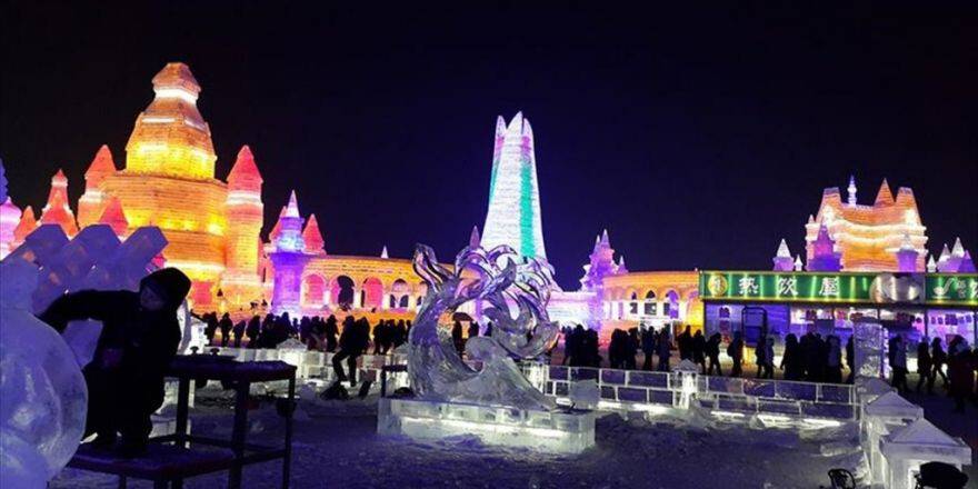 Üç Kıtada Kar Ve Buzdan Heykeller Yapacak