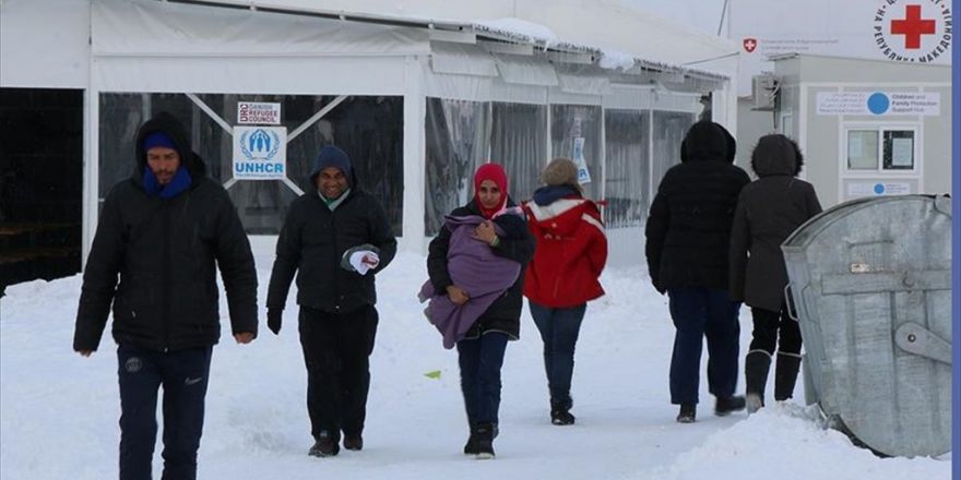 Makedonya'daki Sığınmacıların Soğukla Mücadelesi