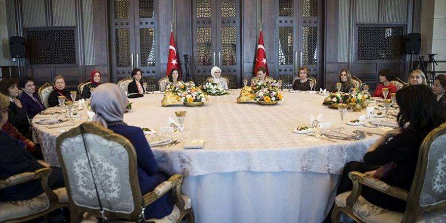 'Askeri Vesayetlerle Hedeflerine Ulaşamayanlar Terörle Ulaşacaklarını Zannediyor'