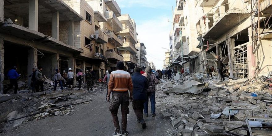 İdlib'de Pazar Yerine Saldırı: 10 Ölü