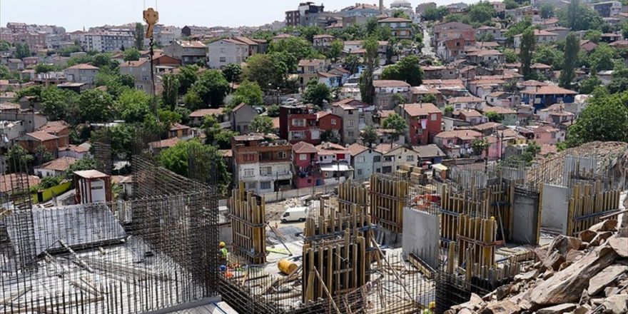 Çevre Ve Şehircilik Bakanı Özhaseki: İstanbul'da 50 Bin Civarında Riskli Yapı Var