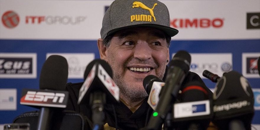 Maradona'dan Pele'ye Gönderme