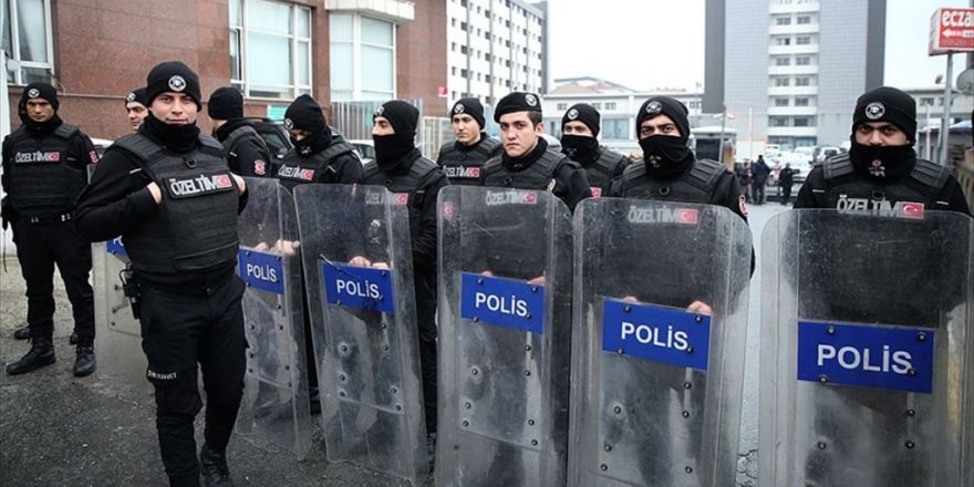 'Teröristin Sağ Yakalanması Büyük Bir Başarı'