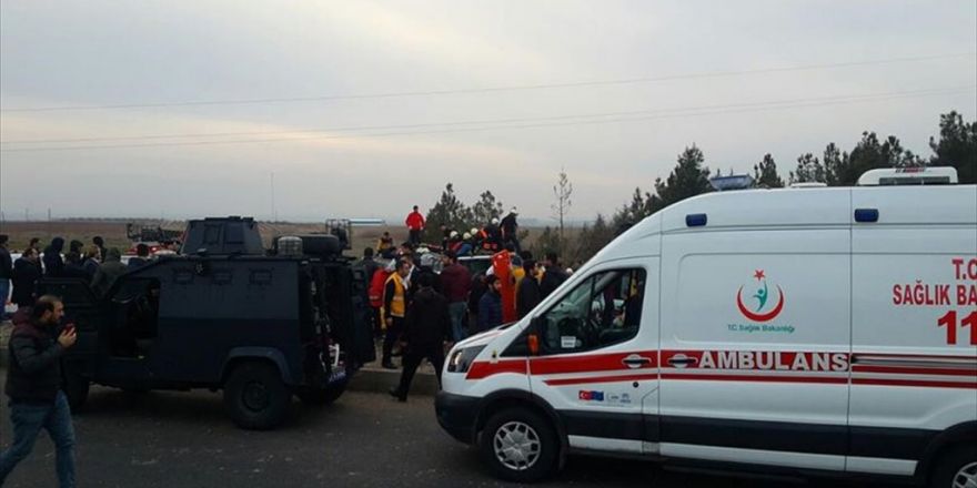 Diyarbakır'daki Terör Saldırısında Yaralanan Polis Şehit Oldu