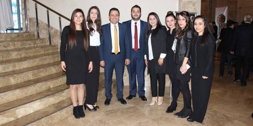 Mustafa Aladağ Genç avukat adayları ile